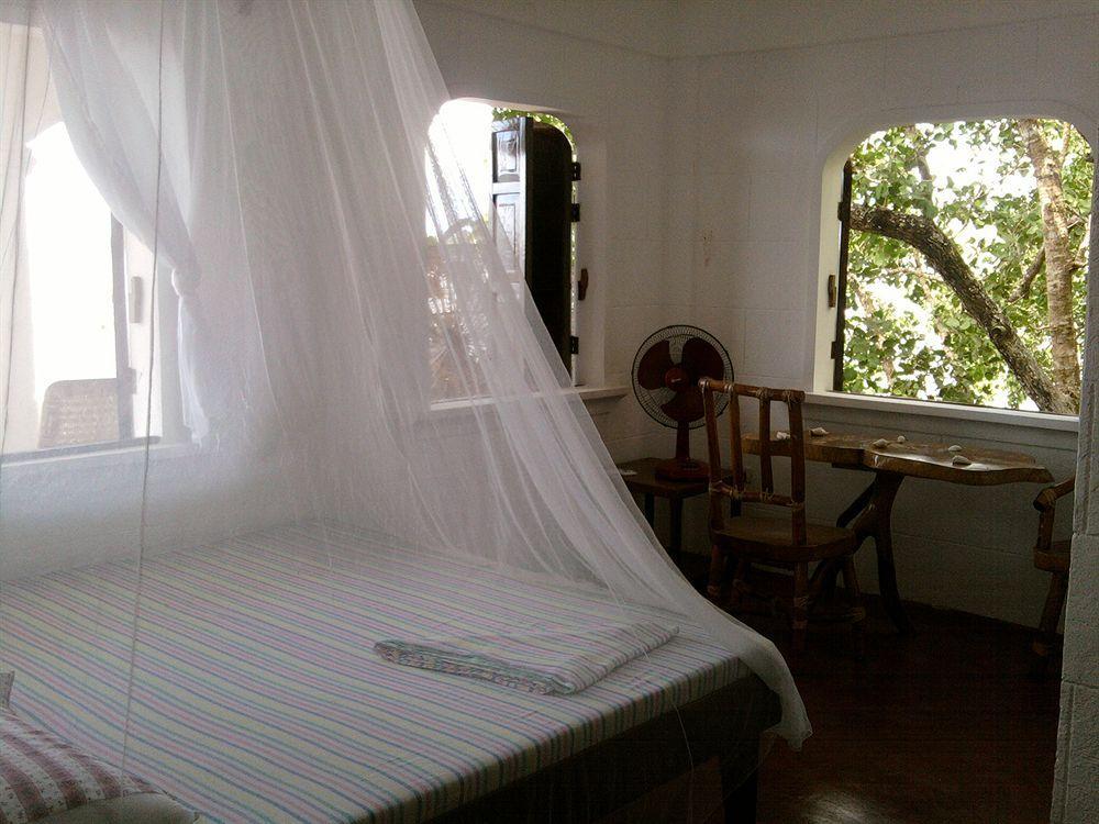 Pierhouse Lodging Busuanga Buitenkant foto